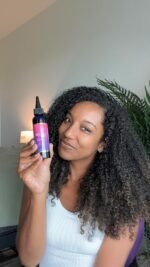 Chebe Hair Growth Oil, 52 in 1 Scalp stimulator for Rapid and Extreme Growth on bald spots, Edges. Thicknens Hair folicles in just couple uses. 5oz/150ml - Image 4