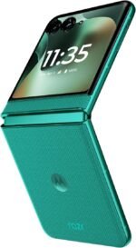 Motorola Razr 2026 | Unlocked | Made for US 8/256GB | 50MP Camera | Pantone Sporting Green - Image 6